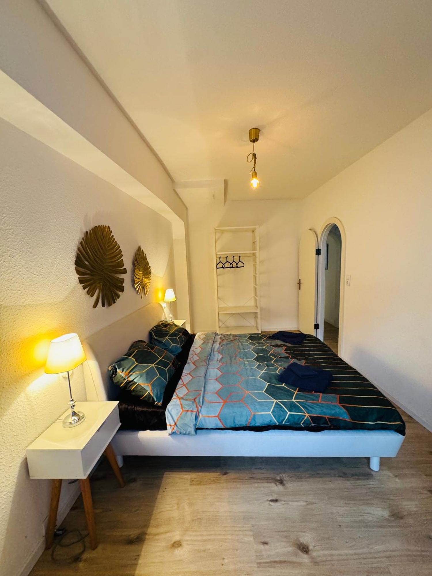 Zentrale Wohnung Mit Balkon Coblenza Exterior foto